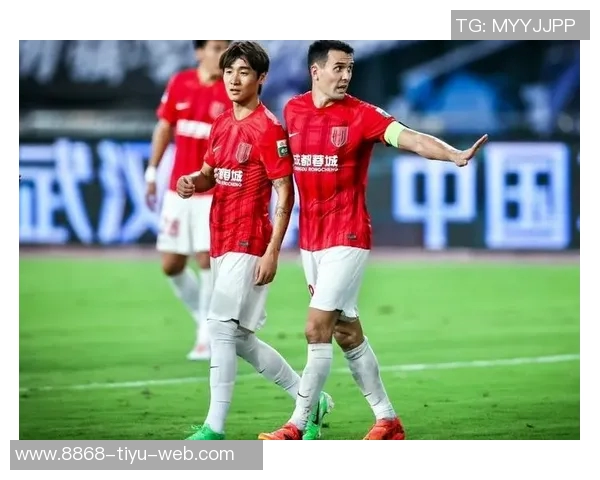 亚冠蓉城对阵神户首发阵容公布韦世豪费利佩领衔出战周定洋胡荷韬亮相