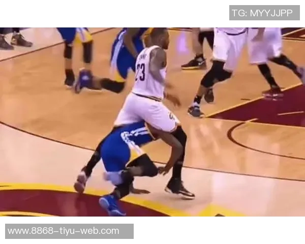 狄龙连续恶犯詹姆斯与库里接下来再度对决两大巨星的赛季挑战